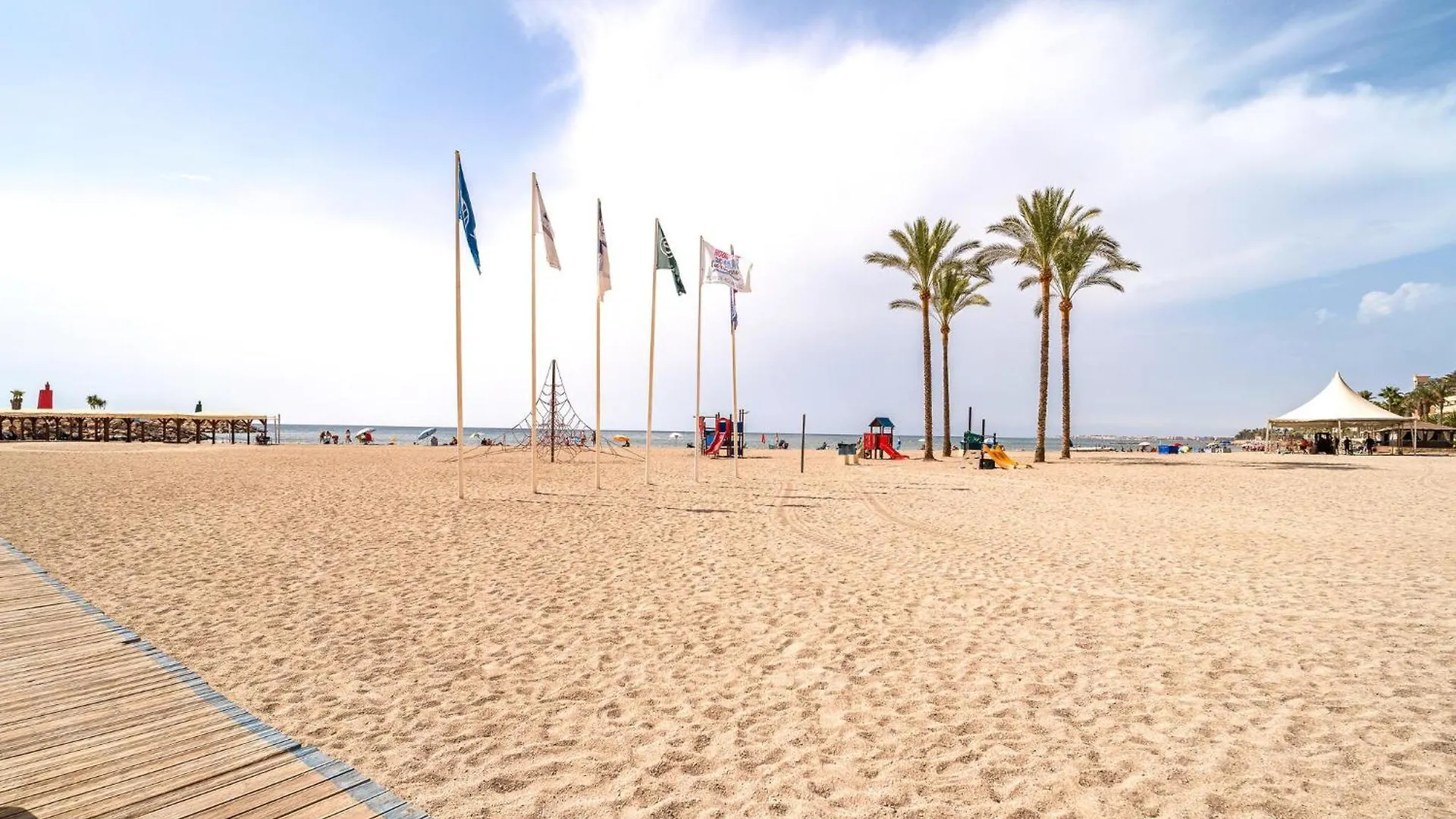 Gorgeous Apartment In Aguadulce With Kitchen  Aguadulce (Almeria)
